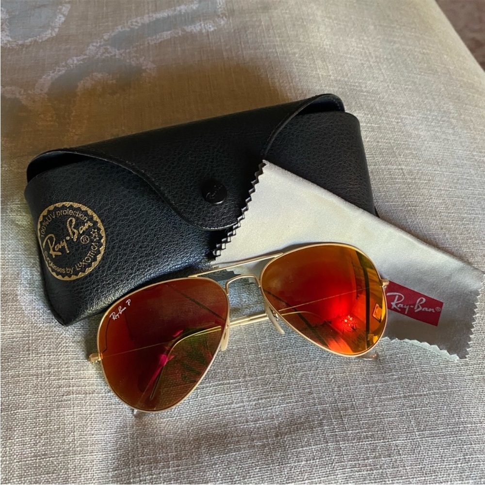 Ray-Ban polarized aviator grasses